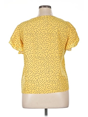 Unbranded Short Sleeve Blouse (view 2)