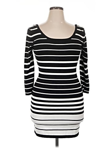Xhilaration Casual Dress (view 1)
