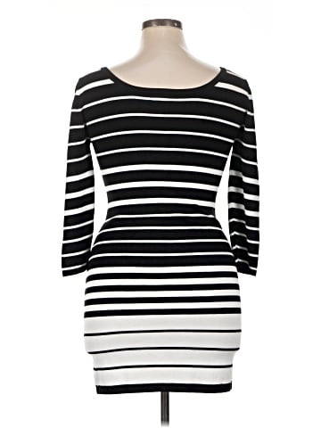Xhilaration Casual Dress (view 2)