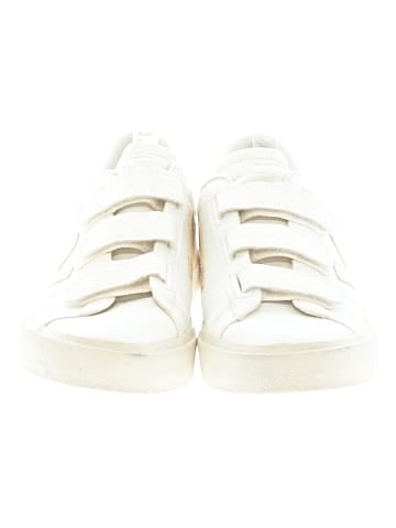 VEJA Sneakers (view 2)