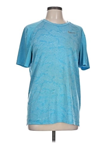 Nike Active T-Shirt (view 1)