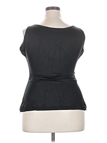 SPANX Sleeveless T-Shirt (view 2)