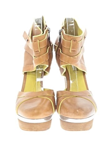 BCBGMAXAZRIA Runway Heels (view 2)