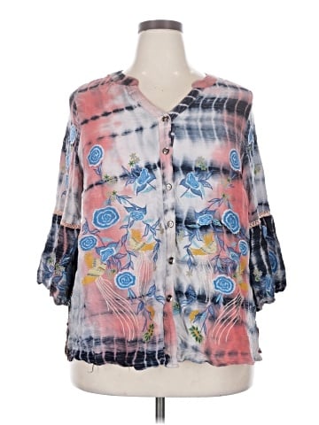 Calessa 3/4 Sleeve Blouse (view 1)