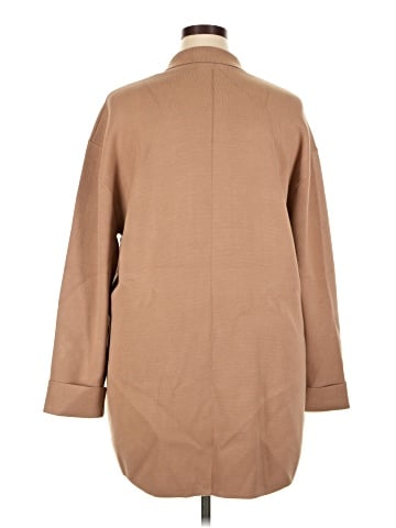 Babaton Poncho (view 2)