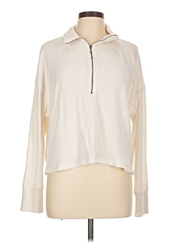 Abercrombie & Fitch Sweatshirt (view 1)