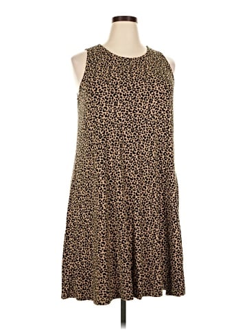 Old Navy Casual Dress (view 1)