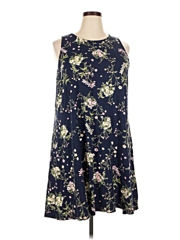 Old Navy Casual Dress (view 1)