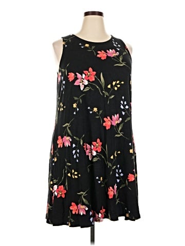 Old Navy Casual Dress (view 1)