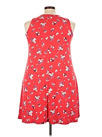 Old Navy Casual Dress (view 2)
