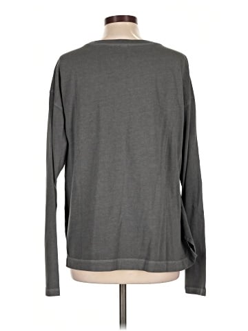 Old Navy Long Sleeve T-Shirt (view 2)