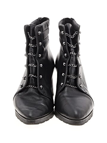 Adrienne Vittadini Ankle Boots (view 2)