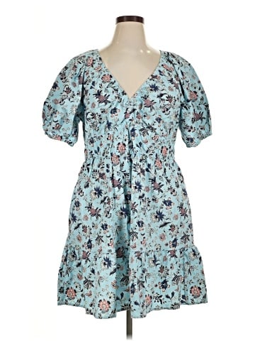 Vineyard Vines Casual Dress (view 1)