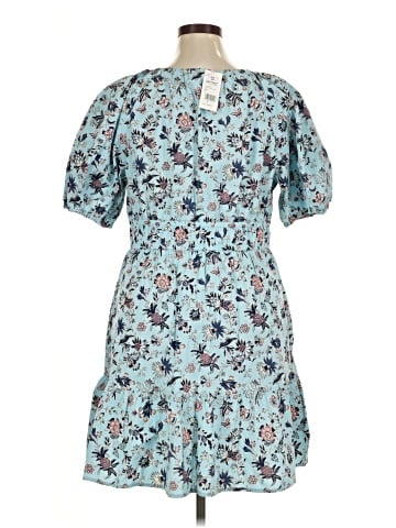 Vineyard Vines Casual Dress (view 2)