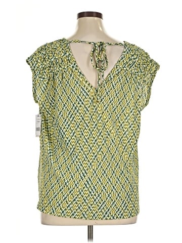 Liverpool Los Angeles Short Sleeve Blouse (view 2)
