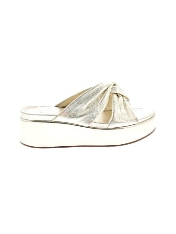 J/Slides Wedges (view 1)