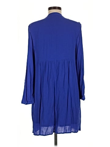 Old Navy Casual Dress (view 2)