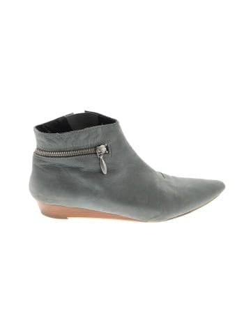 Pied Juste Ankle Boots (view 1)