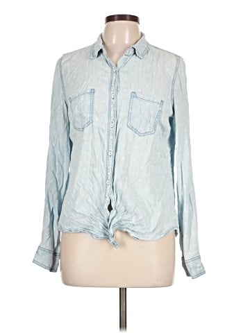 Maurices Long Sleeve Button-Down Shirt (view 1)