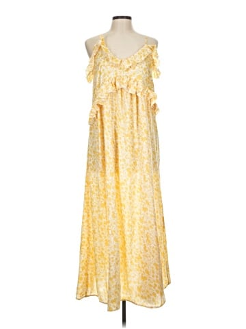 Old Navy Casual Dress (view 1)