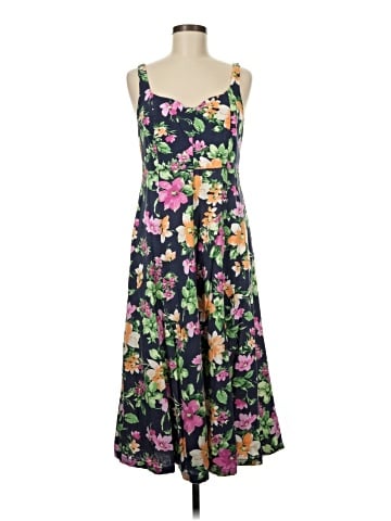 Old Navy Casual Dress (view 1)