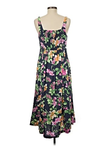 Old Navy Casual Dress (view 2)