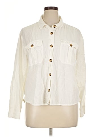 Maurices Long Sleeve Button-Down Shirt (view 1)