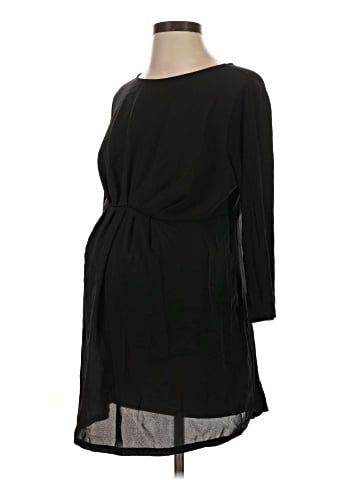 Liz Lange Maternity for Target 3/4 Sleeve Top (view 1)