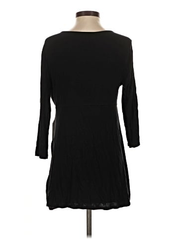 Liz Lange Maternity for Target 3/4 Sleeve Top (view 2)