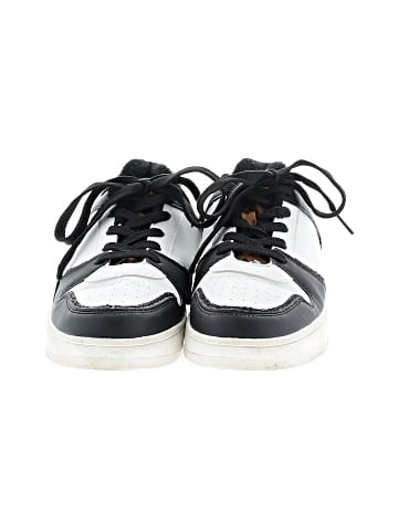 Very G Sneakers (view 2)