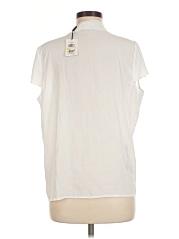 Calvin Klein Sleeveless T-Shirt (view 2)