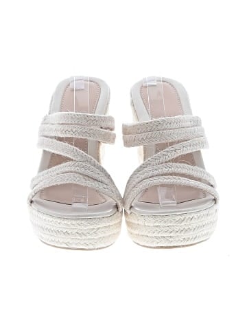 Unbranded Wedges (view 2)