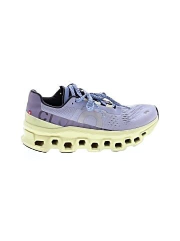 On Cloud Sneakers (view 1)