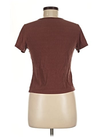 Old Navy Short Sleeve T-Shirt (view 2)