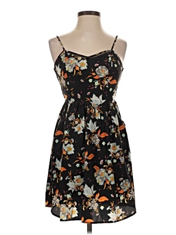 Xhilaration Casual Dress (view 1)