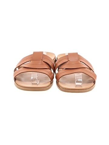 Universal Thread Sandals (view 2)