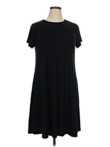 Old Navy Casual Dress (view 1)