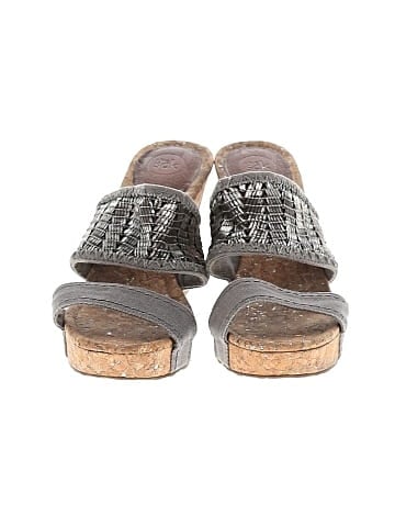 The Sak Wedges (view 2)
