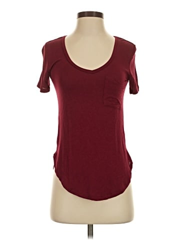 Charlotte Russe Short Sleeve T-Shirt (view 1)