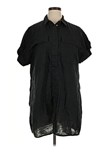 Banana Republic Short Sleeve Button-Down Shirt (view 1)