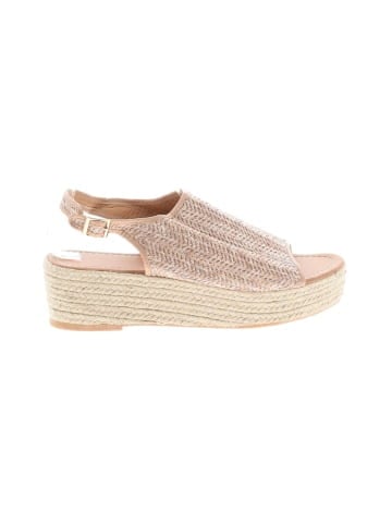 Unbranded Wedges (view 1)