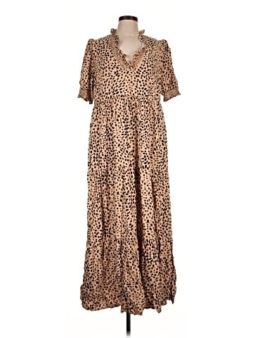 Crown & Ivy Casual Dress (view 1)