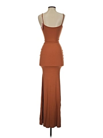 Pumiey Cocktail Dress (view 2)