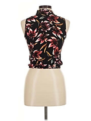 Rubbish Sleeveless Blouse (view 2)