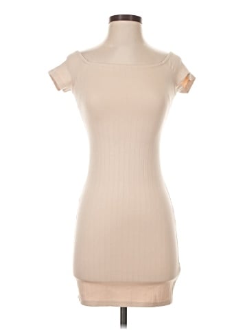 Forever 21 Casual Dress (view 1)