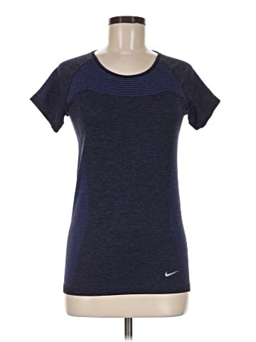 Nike Active T-Shirt (view 1)