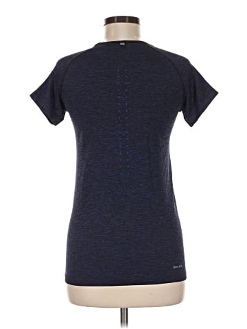 Nike Active T-Shirt (view 2)