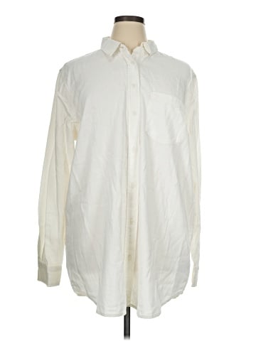 Gap Long Sleeve Button-Down Shirt (view 1)