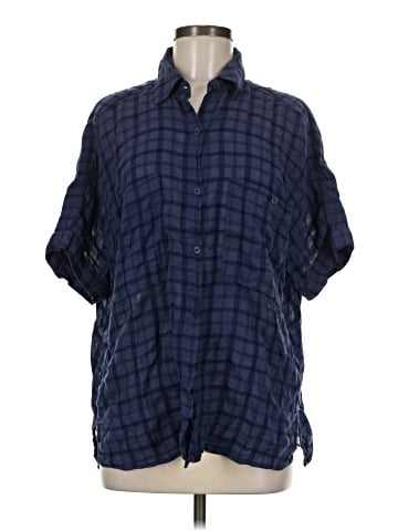 Max Studio Short Sleeve Button-Down Shirt (view 1)