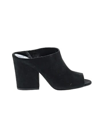 BP. Heels (view 1)